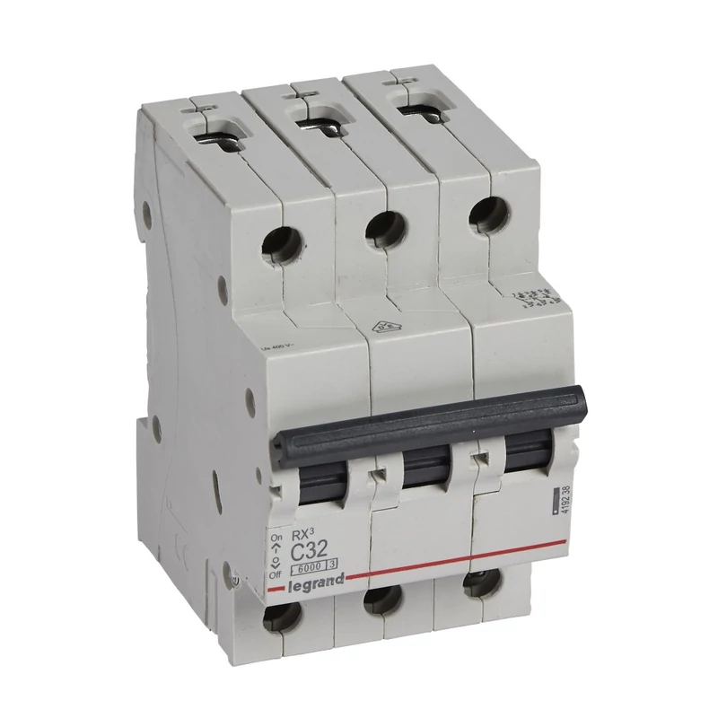 LEGRAND RX3 (419238) 3P.C32A 6KA KISMEGSZAKÍTÓ